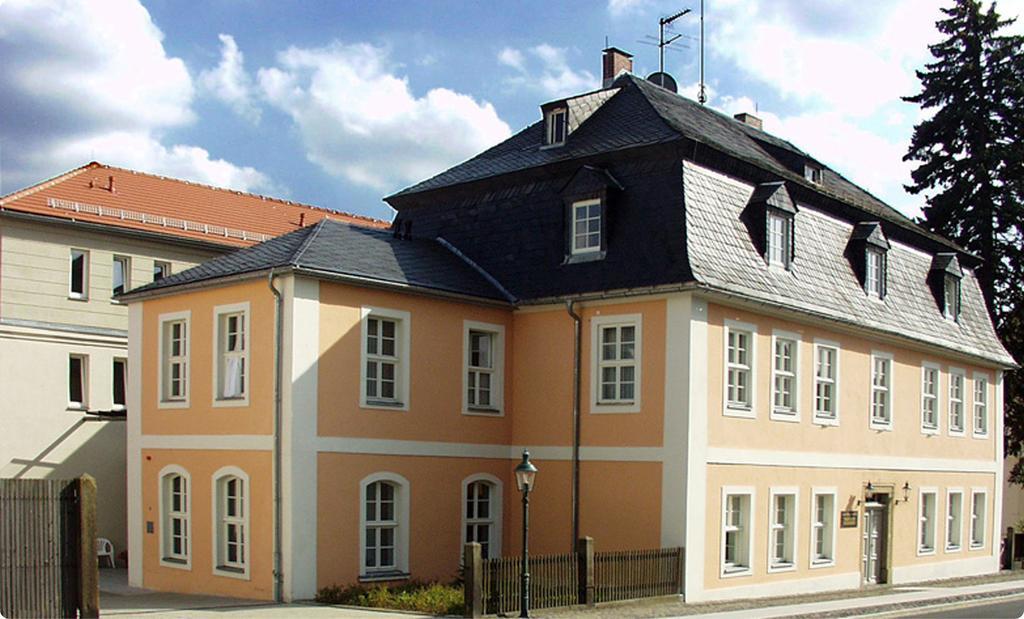 Komensky Gaeste- Und Tagungshaus Herrnhut Exterior photo