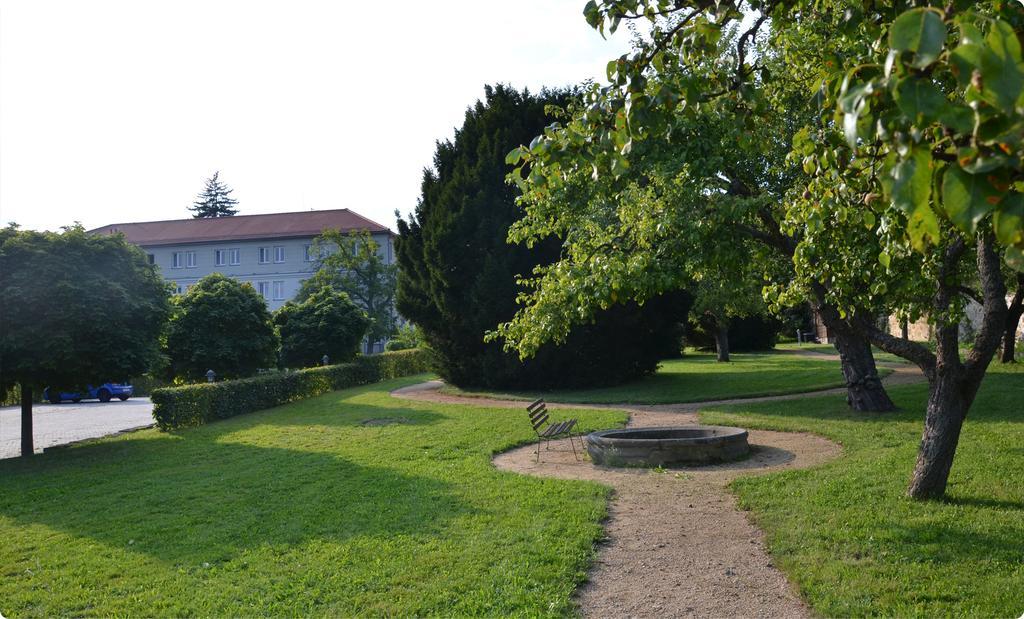 Komensky Gaeste- Und Tagungshaus Herrnhut Exterior photo