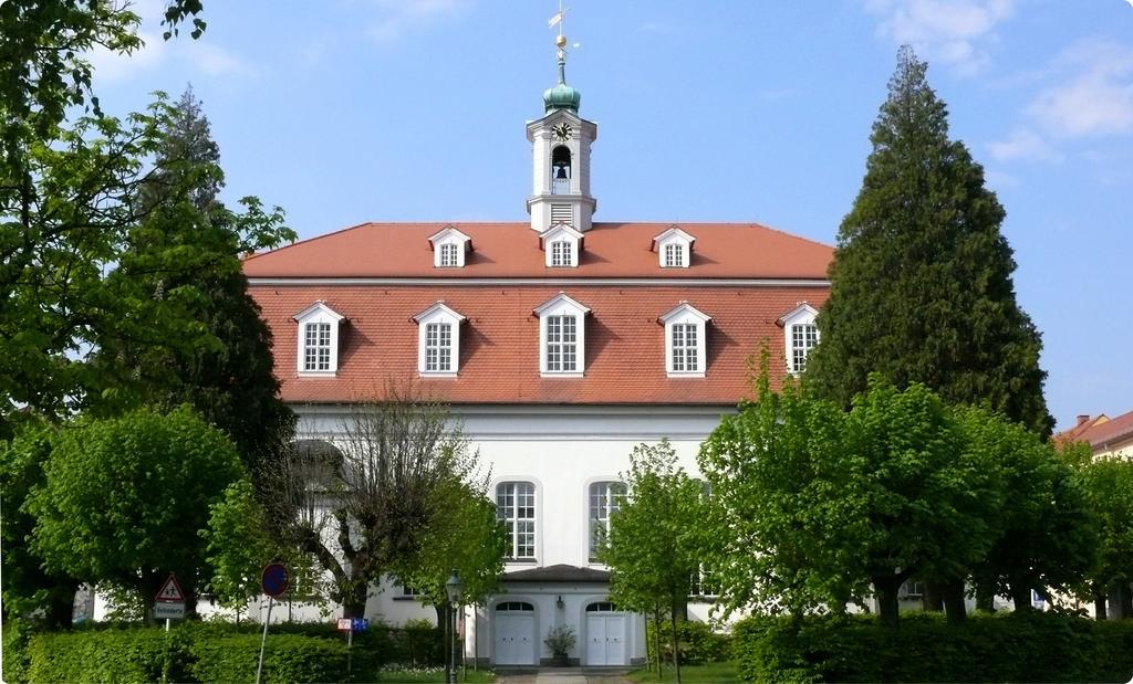 Komensky Gaeste- Und Tagungshaus Herrnhut Exterior photo